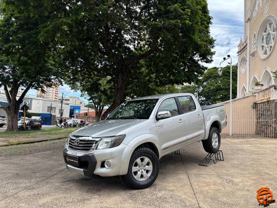 TOYOTA HILUX 2.7 SRV 4X4 CD 16V FLEX 4P AUTOMÁTICO